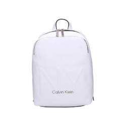 Mochila para mujer blanca Calvin Klein de frente